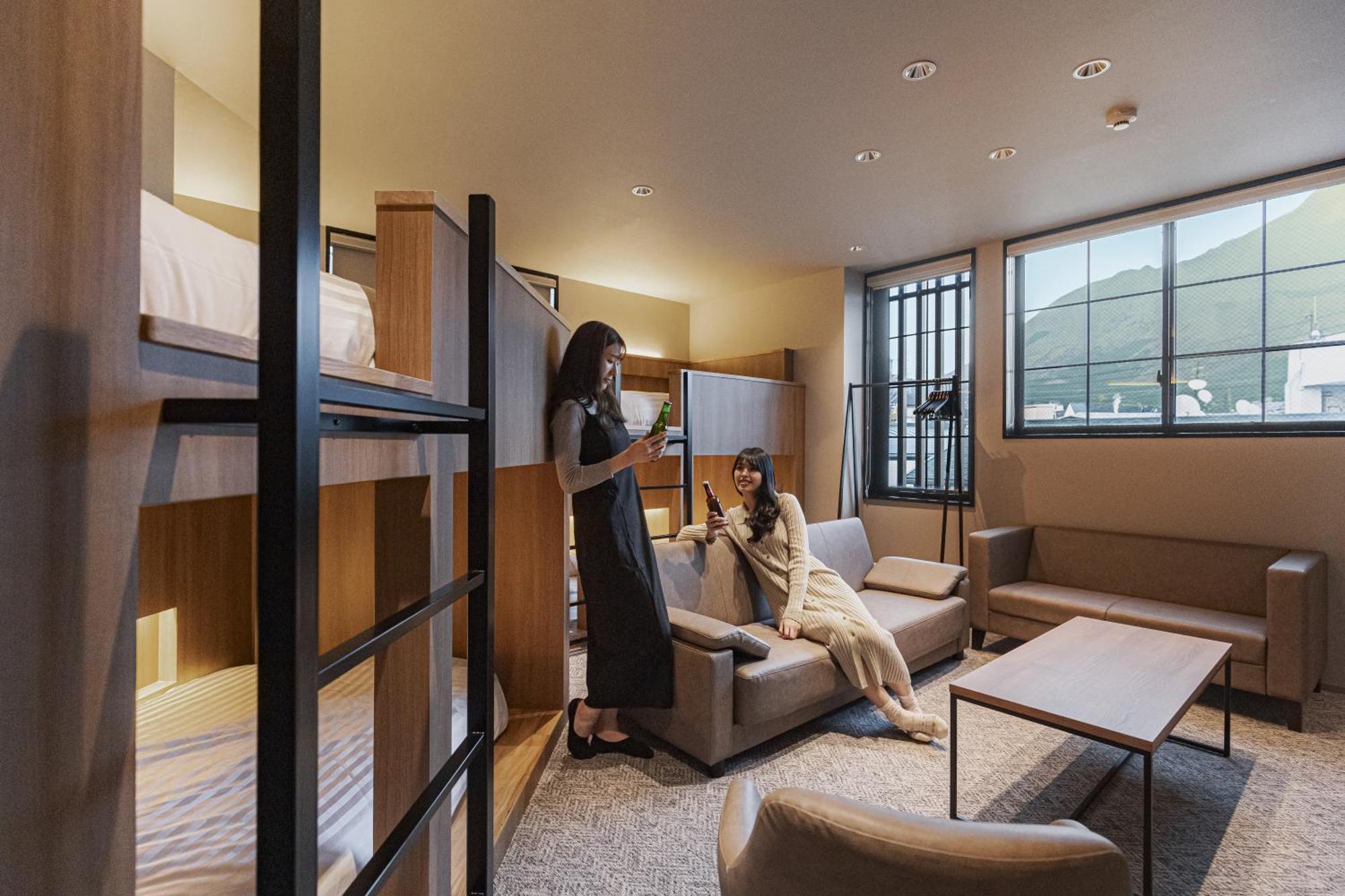 Gems Yufuin Hotel And Spa Cafe Bar Quarto foto