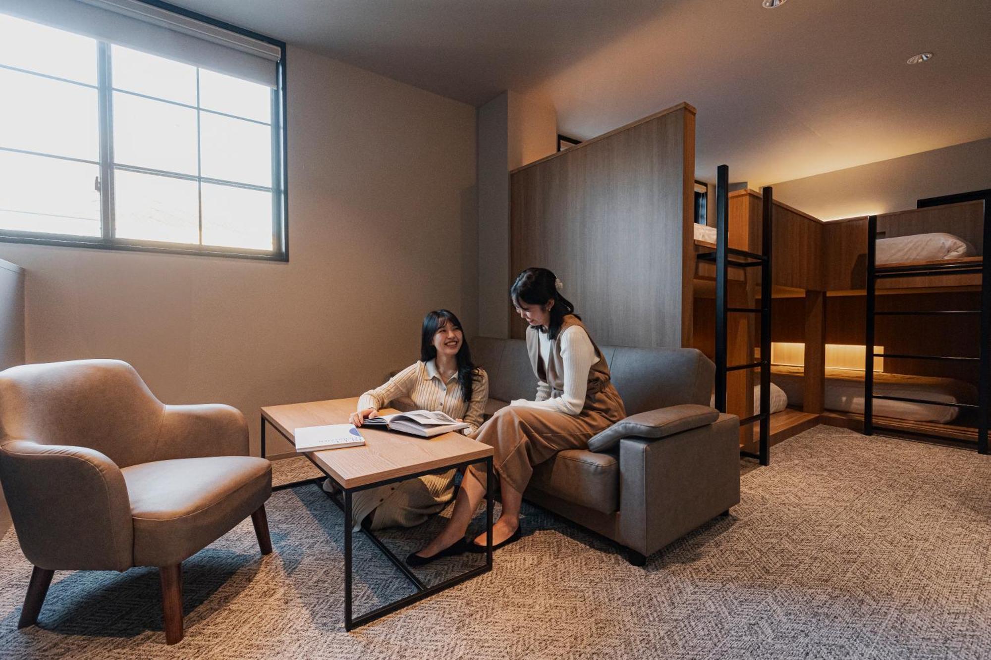 Gems Yufuin Hotel And Spa Cafe Bar Quarto foto